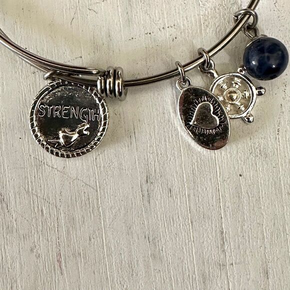 Footnotes Too silver charm bracelet - Picture 2 of 8